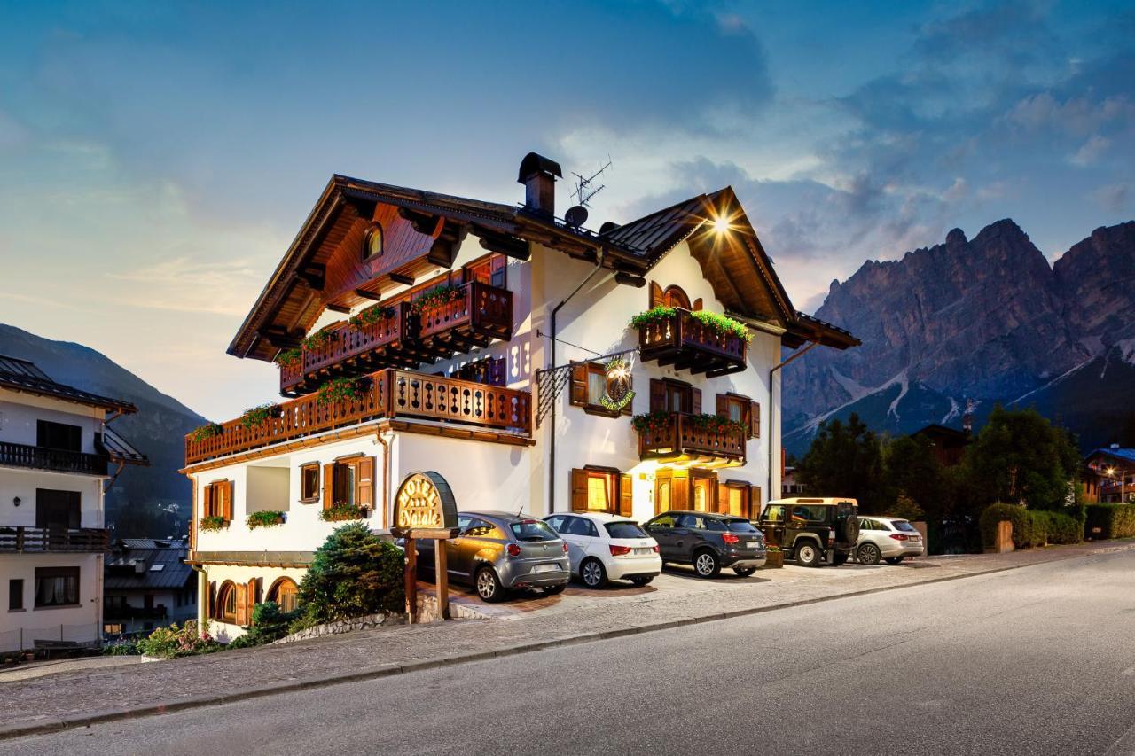 Hotel Natale Кортіна-д'Ампеццо Екстер'єр фото